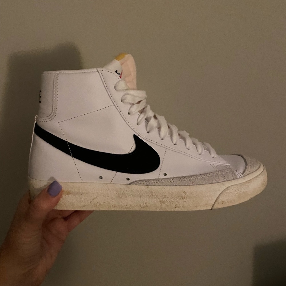 Nike blazers - great condition. Worn like 5 times.